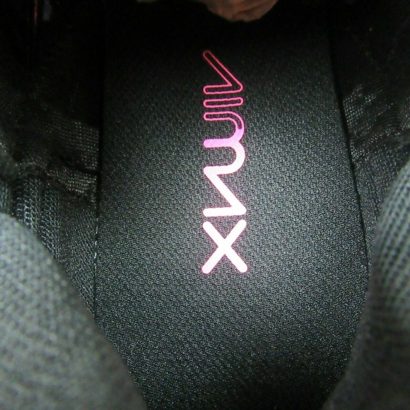 Nike Air Max 270 Throwback Future Running Shoes - Picture 7 of 8